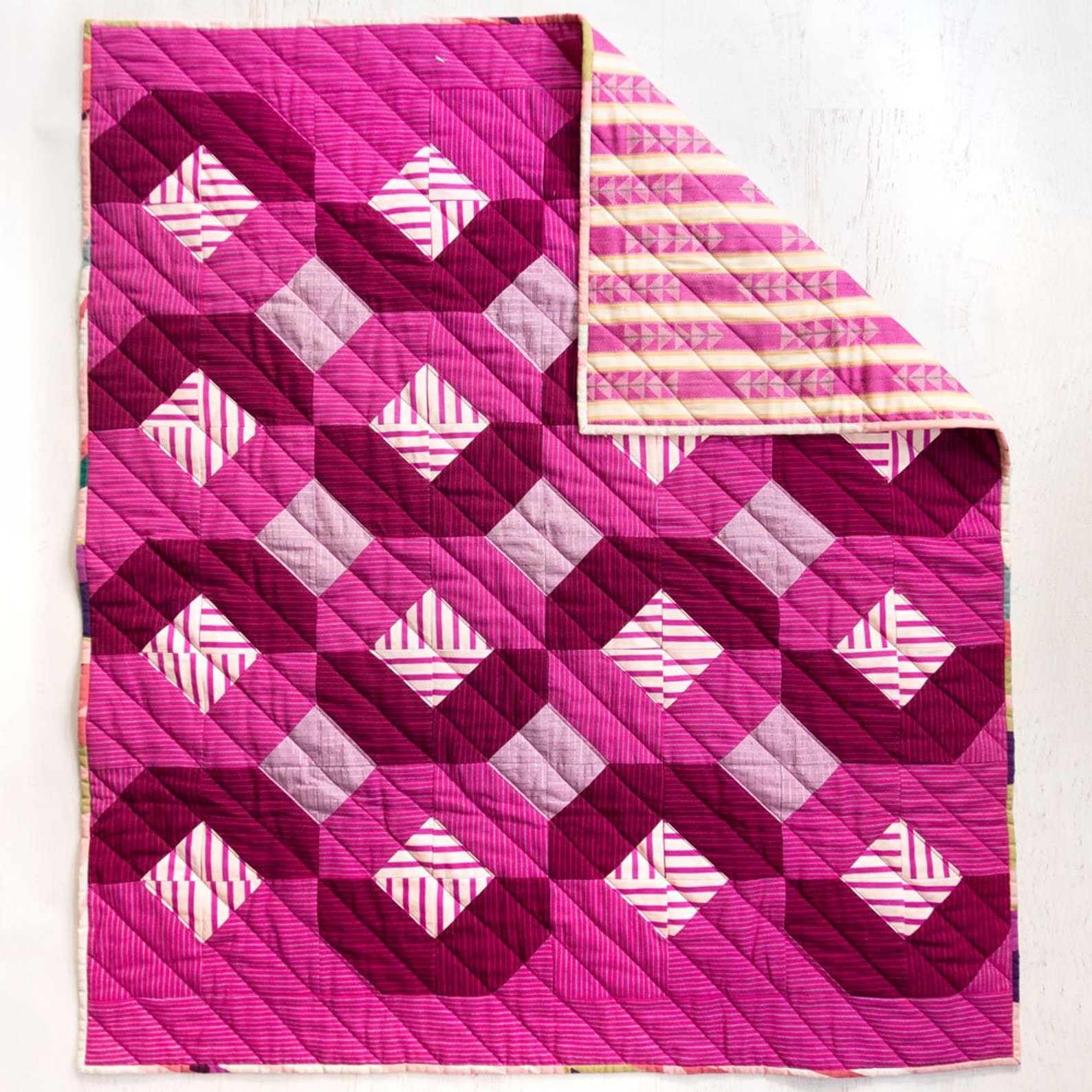 Glitter & Glow Quilt Pattern PDF Download - Best Beginner Quilting ...