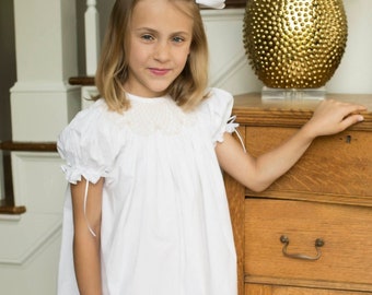 Vestido ahumado de reliquia - Blanco con ahumado crema y cintas - Niña de las flores, Boda, Retrato, Pascua, Primera Comunión, Navidad