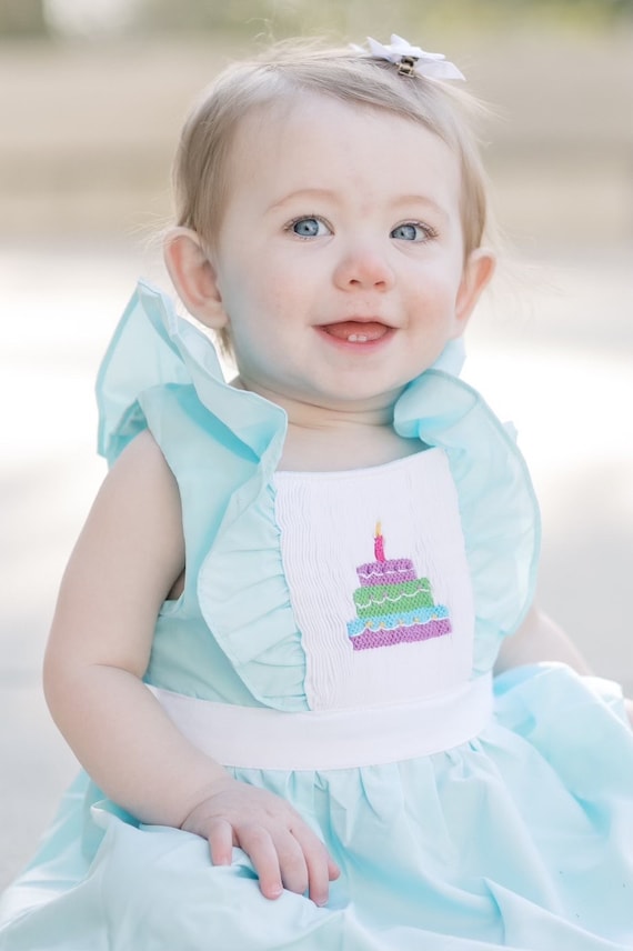 Birthday Cake Smocked Dress on Mint! 1,2,3,4,5 candles depending on size - Hand Smocked Birthday Girl Dress, Vintage style, Heirloom 173 *G Birthday Cake Smocked Dress on Mint! 1,2,3,4,5 candles depending on size - Hand Smocked Birthday Girl Dress, Vintage style, Heirloom 173 *G
