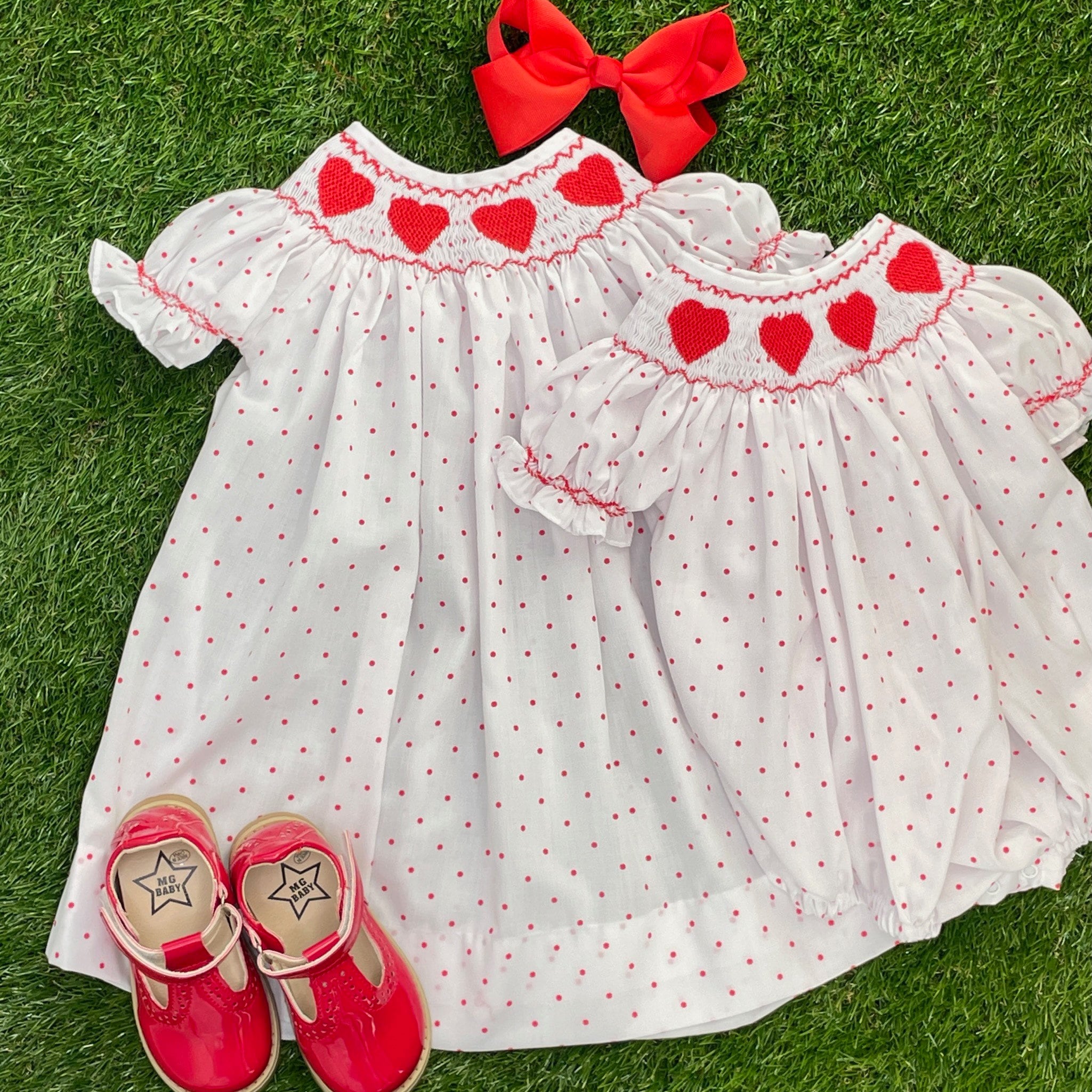 Valentine Smocked Dress Red Hearts on Polka Dots Bishop Dress Baby Girl Vintage Style Heart Hand Smocked Dress Embroidered 470 Etsy UK