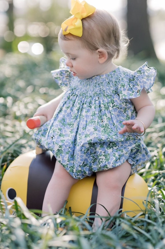 ワンピース 2023AW ARTS&SCIENCE front smocking dress Smocked Sunflower Bubble – Dressie Jessie Smocking