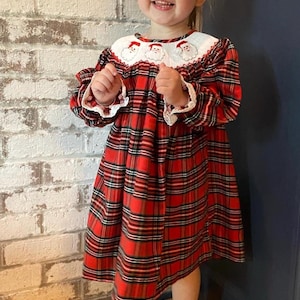 Santa Smocked Weihnachtskleid in Plaid - Langarm-Weihnachtsoutfit, Erbstück, Mädchen Bischof Kleid, Vintage-Stil, Passende Outfits. 674 *G