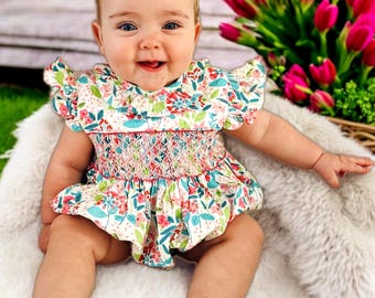 Combinaison Madrid Bubble à smocks, imprimé floral vibrant, smockée à la main, pour bébé fille, Liberty, Pâques, style vintage, assortie pour sœur/sœur 728 *B