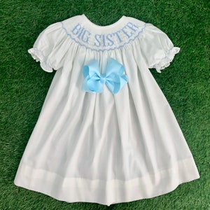 Big Sister Smocked Dress in Blau handgeraucht!  - Koordinierende Geschwister-Outfits, Geschlecht offenlegen, Zuhause vom Krankenhaus Outfit 282 * E