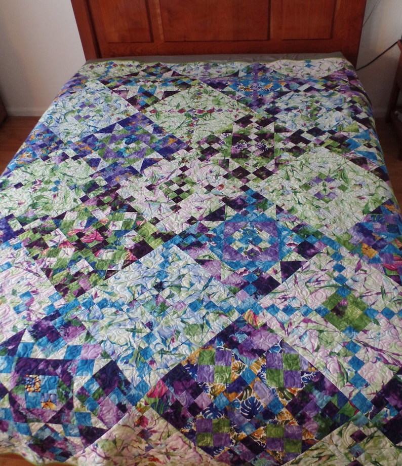 Queen Size Quilt, Small Diamonds, Star Blocks, Botanical Tropical