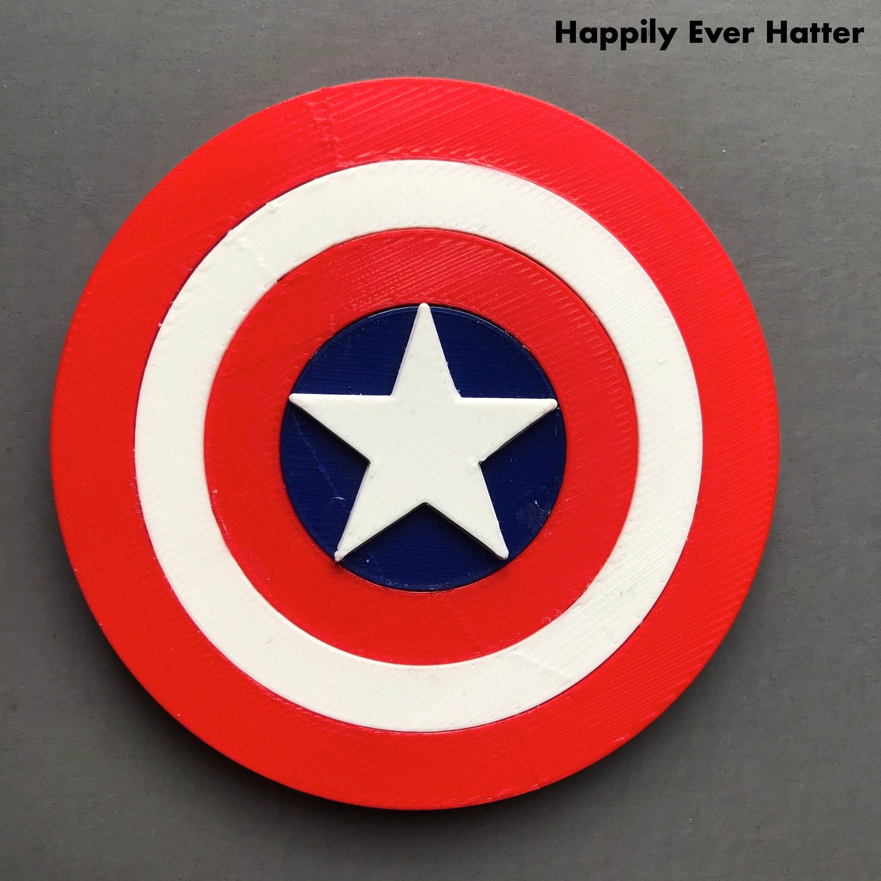 United Decor Bouclier Captain America - Accessoire fait à la main -  Bouclier en métal First Avenger Shield