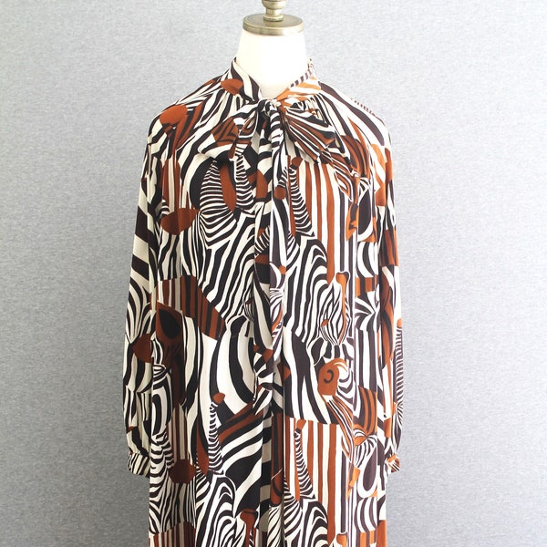 1960-70s - Op Art - Trapeze Dress - Zebra - Estimated S/M - Mid Century Mod