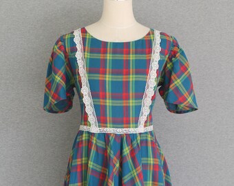 1960 to 70s - Swing Your Partner - Square Dance Dress - Rockabilly - Baby Doll - Estimated L