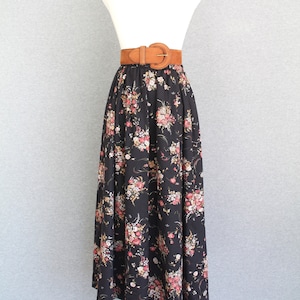 1980s - Cottagecore - Floral Skirt on Soft black Field - Lined - New with Tag - Marked size 10 - by Ms. Sero