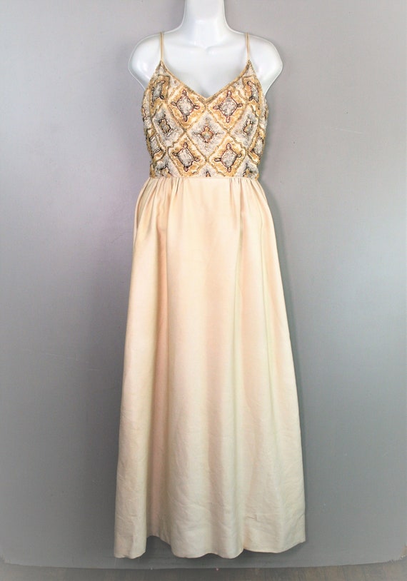 Malcolm Starr -1960's - Beaded Evening Gown - Cocktail Gown , Formal - Estimated Size XS/S - Etsy Malcolm Starr -1960's - Beaded Evening Gown - Cocktail Gown , Formal - Estimated Size XS/S - Etsy