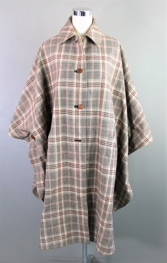 Halston - 1970s - Reversible Cape - Designed by Ha