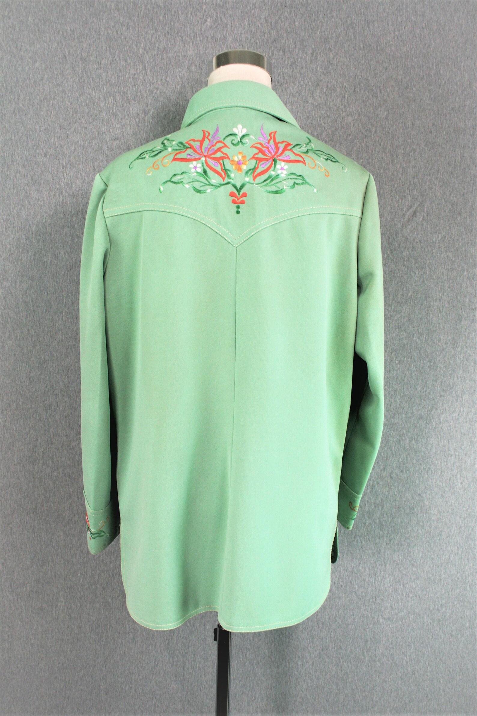 1970's Western Yoke Embroidered Spearmint Green - Etsy