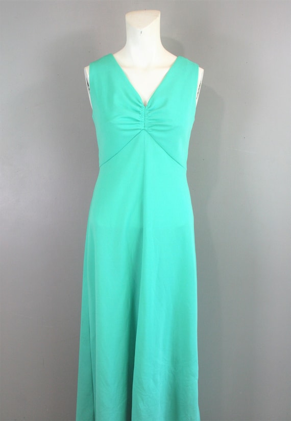 Summer Basic - Jade / Mint Green - Sleeveless Maxi - Circa 1970 - Estimated  Size L - by Miss Rubette - Etsy