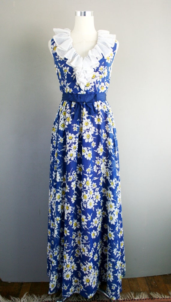 Drive'n Me Crazy, Miss Daisy - 1960's Daisy Print