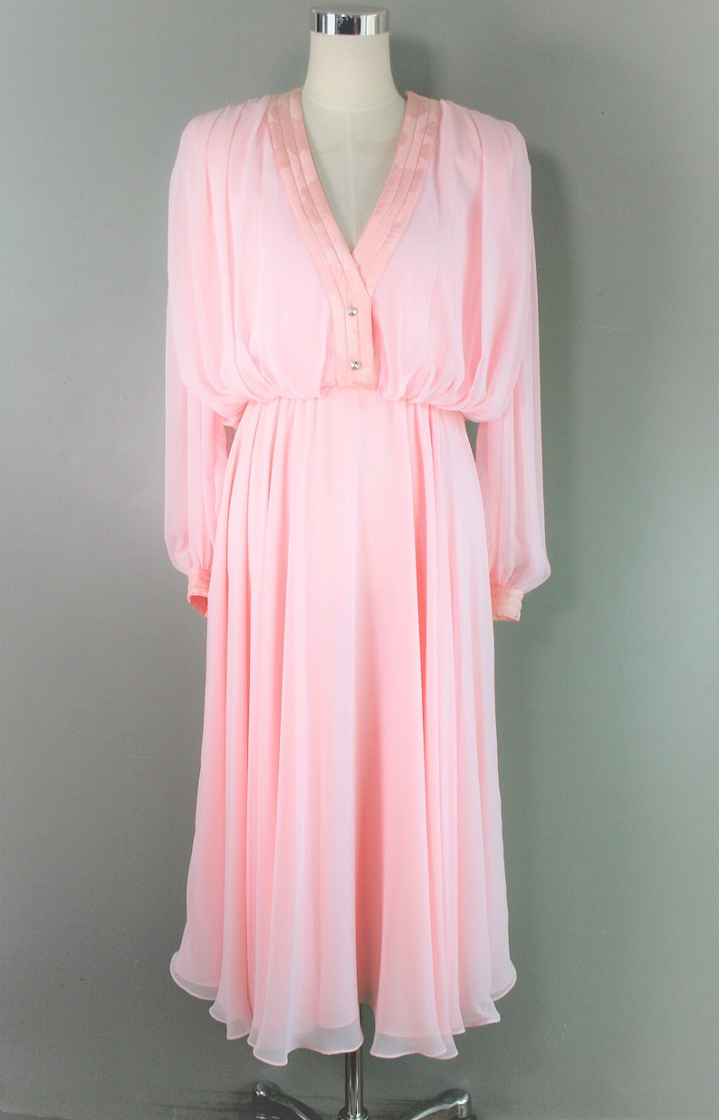 Pink Chiffon Circa 1980/'s Rhinestone Buttons Marked size 6 Oh So Charming Cocktail Party Dress Wayne Clark