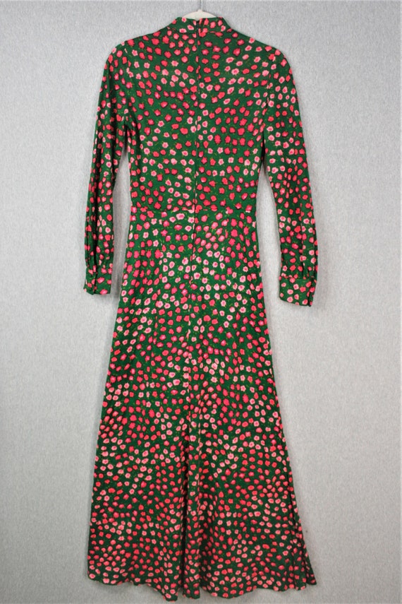 1970s - Lanz - Wool or Wool Blend Knit - Pink Flo… - image 6