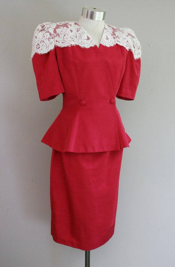 Oh Cranberries - Style Trends - Berry - c. 1980s