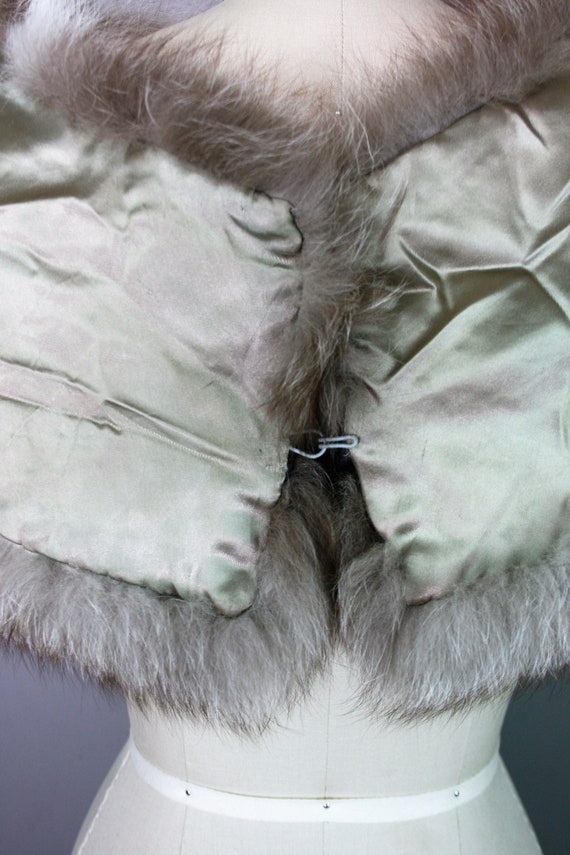 Prim and Proper  - Fox Fur Stole - Wedding Stole … - image 7