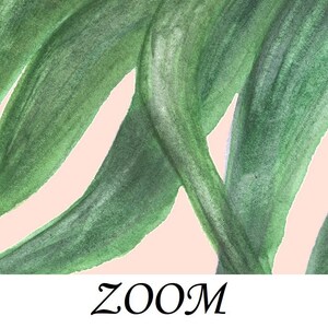 Peut inclure: Peinture &agrave; l'aquarelle de feuilles vertes superpos&eacute;es sur un fond rose clair. Les feuilles ont un aspect textur&eacute; et des nuances de vert vari&eacute;es. Le mot "ZOOM" est &eacute;crit en cursive en bas.