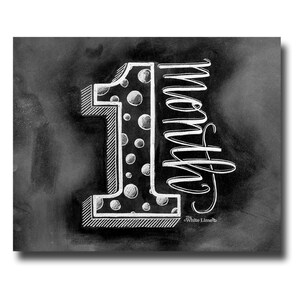 Baby Milestone, One Month Old, One Month, Baby Months, Baby Monthly, Baby Monthly Chalkboard, Chalk Art, Chalkboard Art, Chalkboard Sign