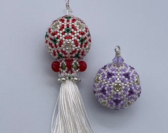 Mikey Micro Tassel Ball