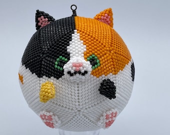 Kittens Peyote Triangle Ball_12 Rows
