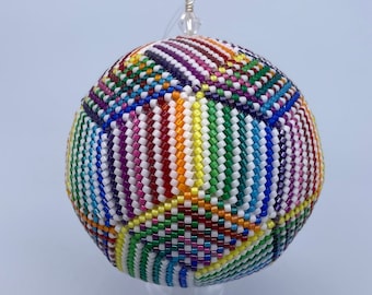 Prism Peyote Triangle Ball_11 Rows
