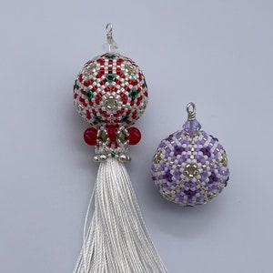 Mikey Micro Tassel Ball