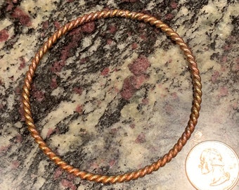 Anillo de energía tensorial de cobre de calibre medio (calibre 12) con resonancia terrestre de 1/2 cubit