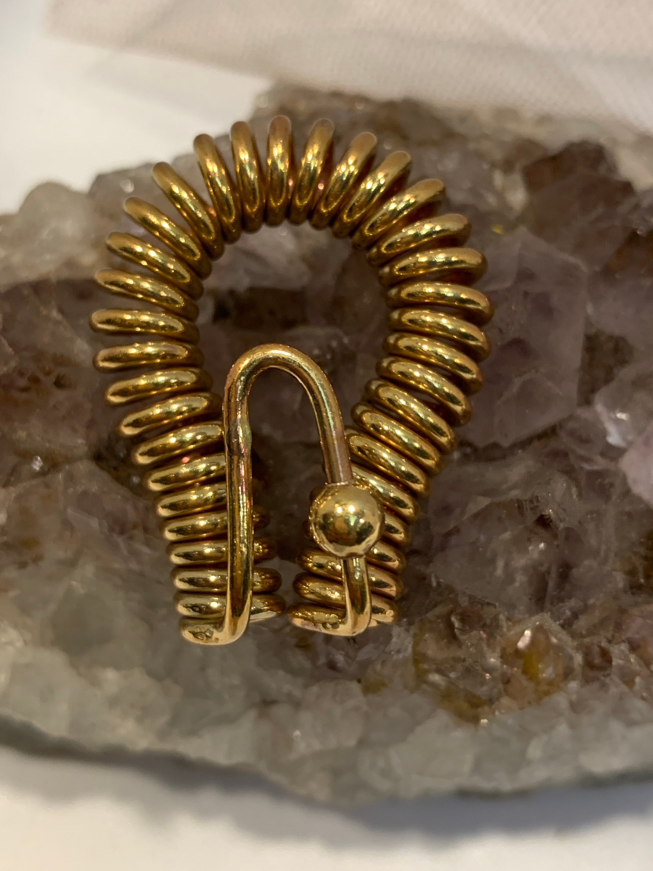 One Tensor Energy Healing Loop Tool made of 1 Empowerment Cubit of medium gauge copper.