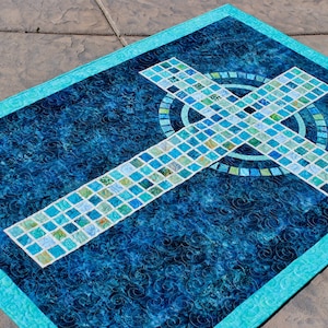 Mosaic Cross  - PDF Pattern - Quilt Pattern - size: 41&quot; x 59&quot;