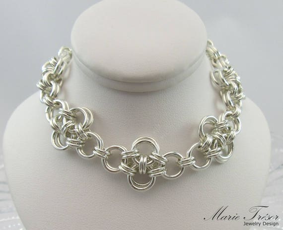 Criss Cross Chain Bracelet main image 1