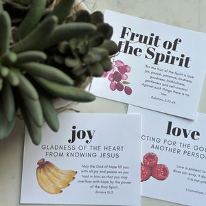 Druckbare Fruit of the Spirit Karteikarten | Galater 5:22-23 | Kinder- und Familienbibelstudie | Homeschool Schrift Memory Vers Karten