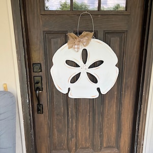 Sand Dollar Door Hanger, Beach Door Hanger, Beach Door Decor, Summer Door Hanger, Beach Door Wreath, Beach Home Decor, handmade gift