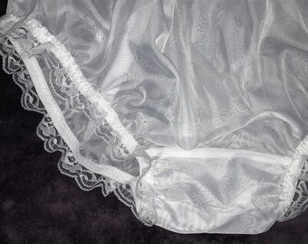 Calcinha Sissy Tanga estilo vintage nupcial branca com babados calcinha transparente macia de nylon tamanho grande