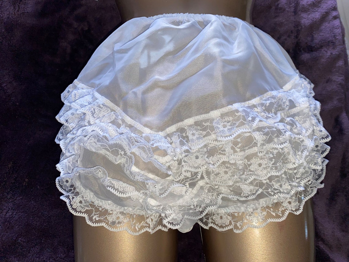 Vintage Style Bridal White 3 Row V Ruffled Back Sissy Maids Knickers ...