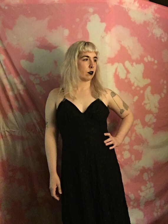 Black Lace Backless Dress