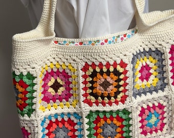 Crochet Granny Square Bag. Beige and Colorfull Crochet Beach Granny Square Bag. Market Bag. Shoulder Bag in Retro Style.
