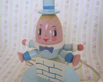 Vintage Wooden Humpty Dumpty Nursery lamp
