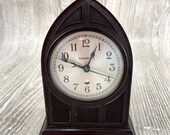 Vintage 1940s Hammond Mantle Clock Brown Case Gothic Arch Steeple Shape As Is Non Working Bakelite Art Deco Country Old Time Piece