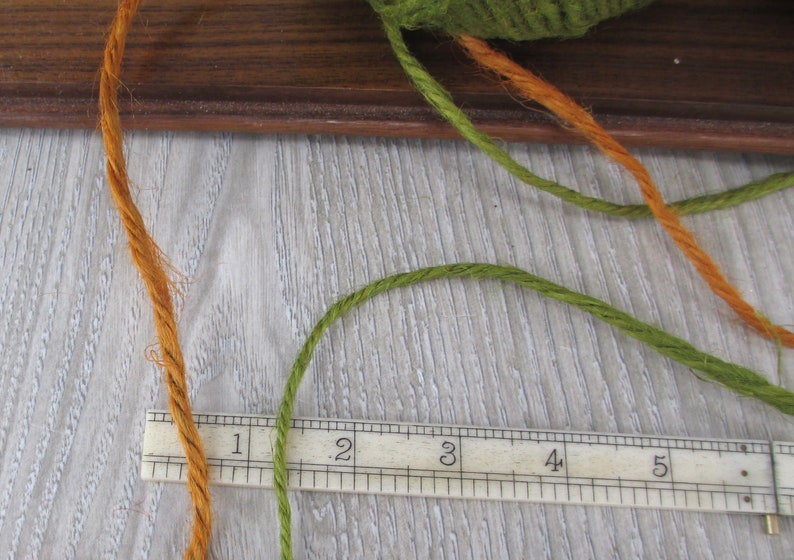 2 Rolls Vintage Jute Twine 80 Yards Each Pumpkin Orange Green Rustic String Cord Natural Primitive Macrame 1970s 70s Craft Country Natural