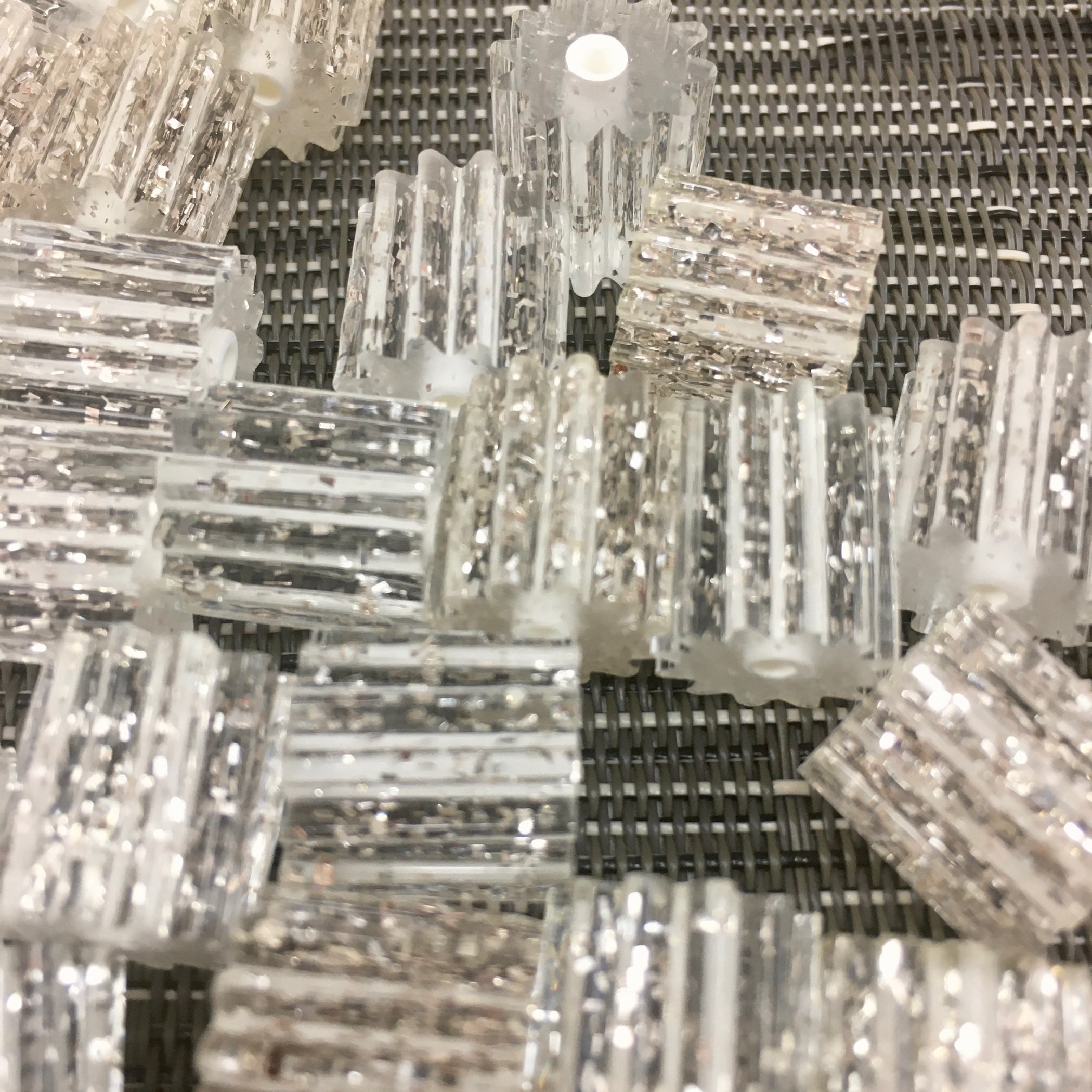 50 Vintage Glitter Plastic Tube Beads Clear Silver Fluted Etsy 日本