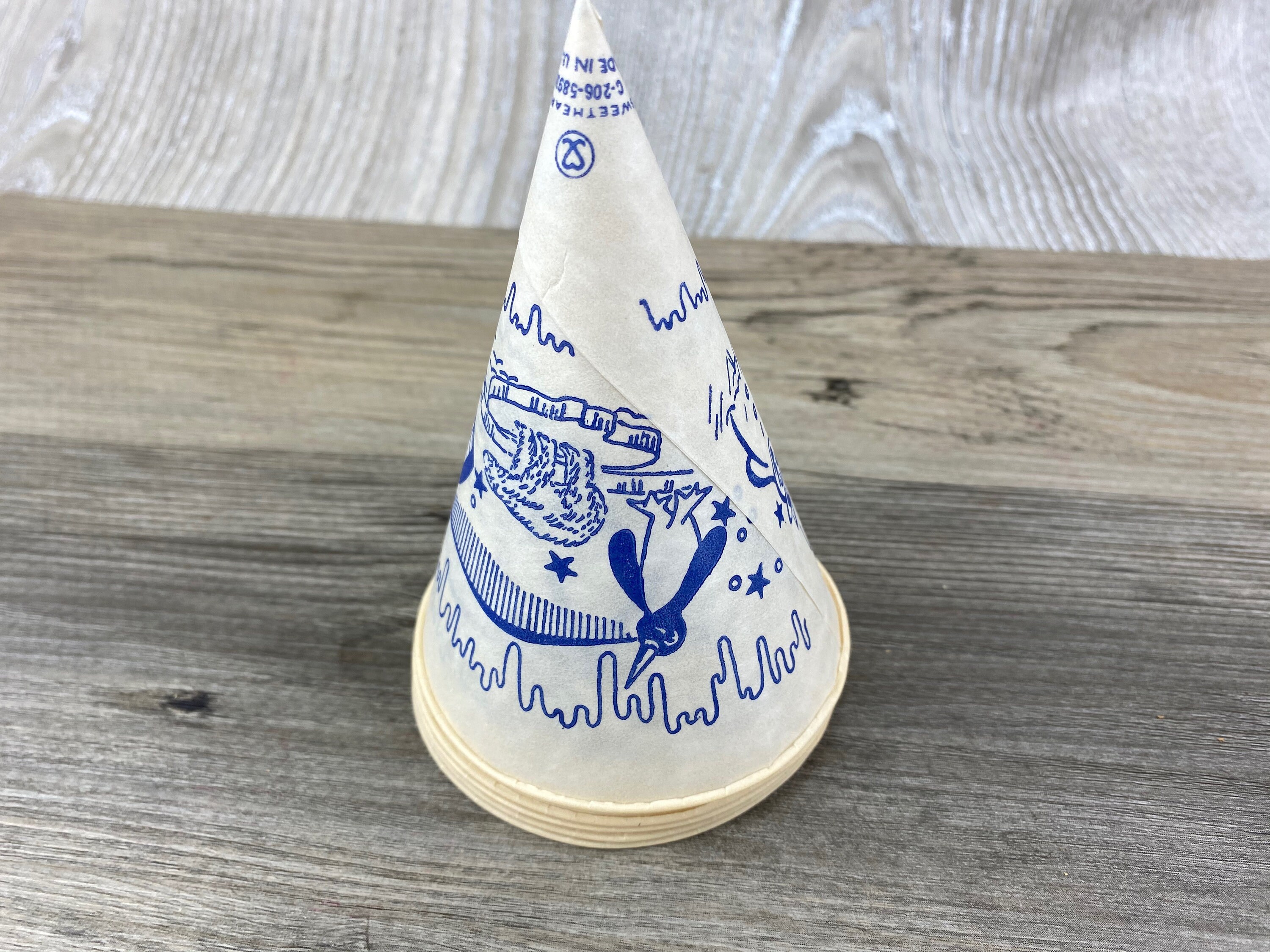 5 Vintage Paper Cup Cones Winter Christmas Penguin Polar Bear | Etsy