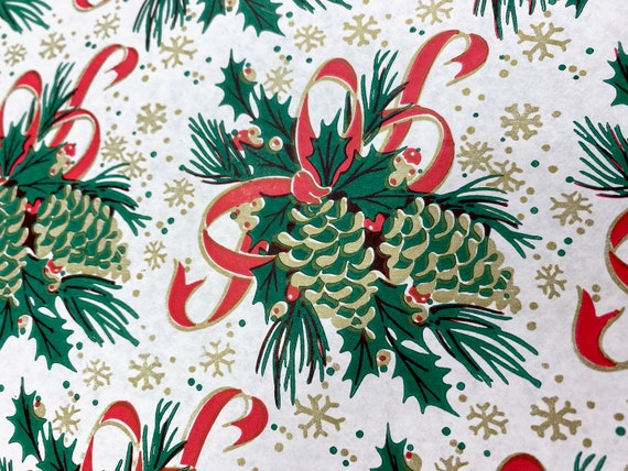 VTG CHRISTMAS WRAPPING PAPER GIFT WRAP PINE BOUGH SNOWFLAKE GREEN GOLD 1960