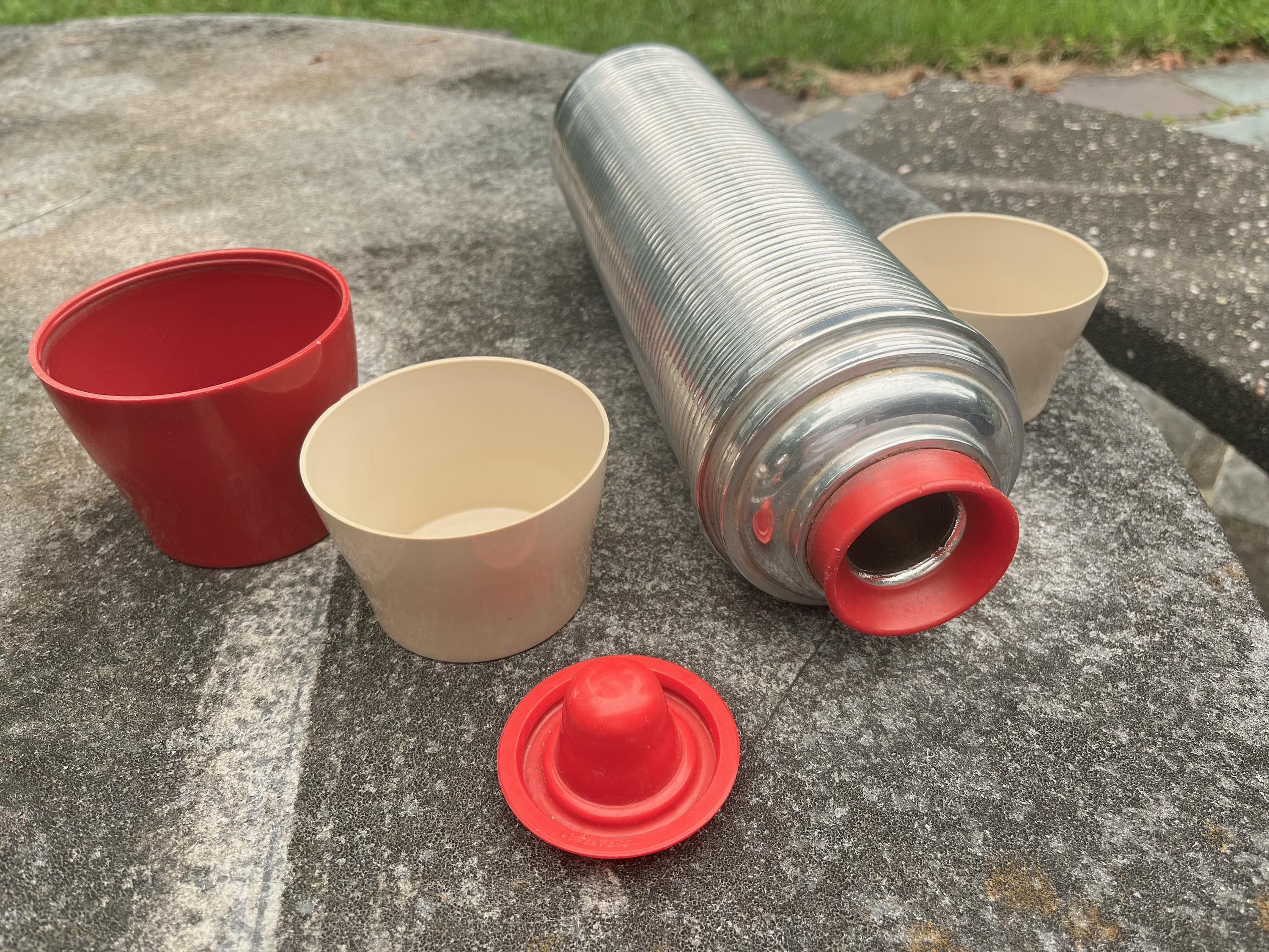 サーモス THERMOS ビンテージ Grand VACUUM BOTTLE MODEL 2484 インテリア ヴィンテージ アウトドア サーモス THERMOS ビンテージ Grand VACUUM BOTTLE MODEL 2484