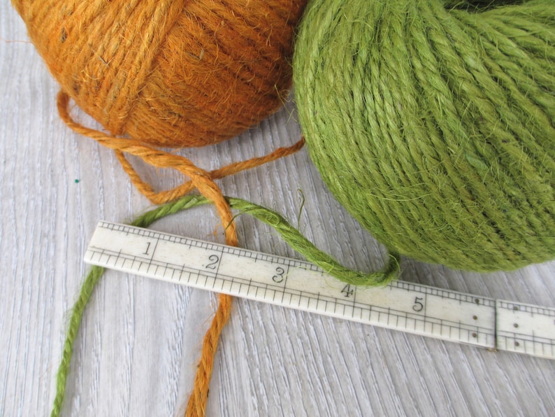 2 Rolls Vintage Jute Twine 80 Yards Each Pumpkin Orange Green Rustic String Cord Natural Primitive Macrame 1970s 70s Craft Country Natural
