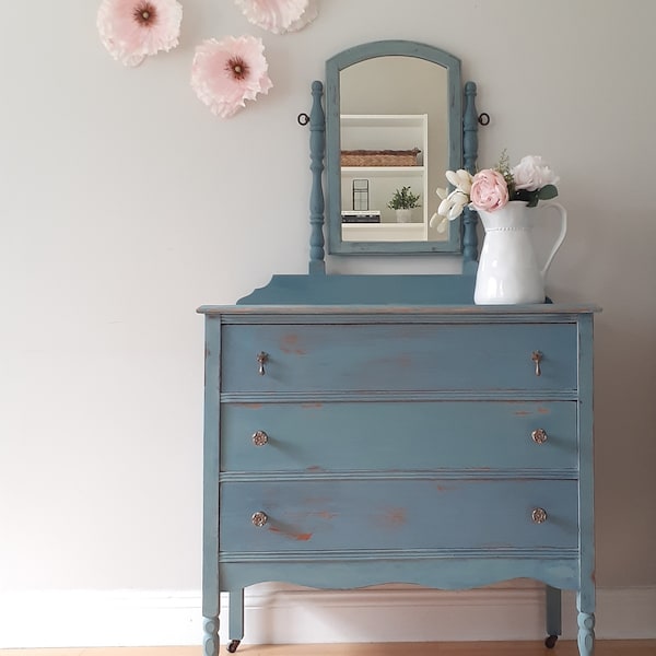 SOLD.!! Vintage Blue Dresser*** Shipping Is Not Included***