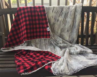 Buffalo Plaid & Minky Blanket / King / Queen / Double / Twin - Luxury Bedding - Designer Blanket