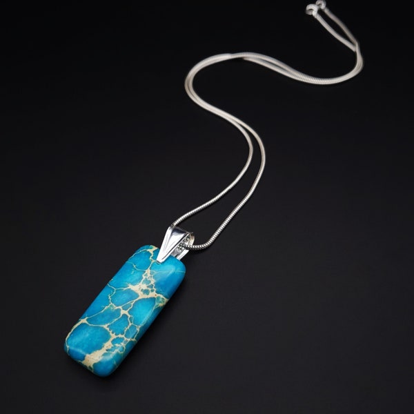 Herren Anhänger Halskette Blau Jaspis Edelstein, Handgemachter Schmuck für Männer, Anhänger mit Kette, Naturstein, Einzigartige Geschenke für Männer, Geschenk für ihn