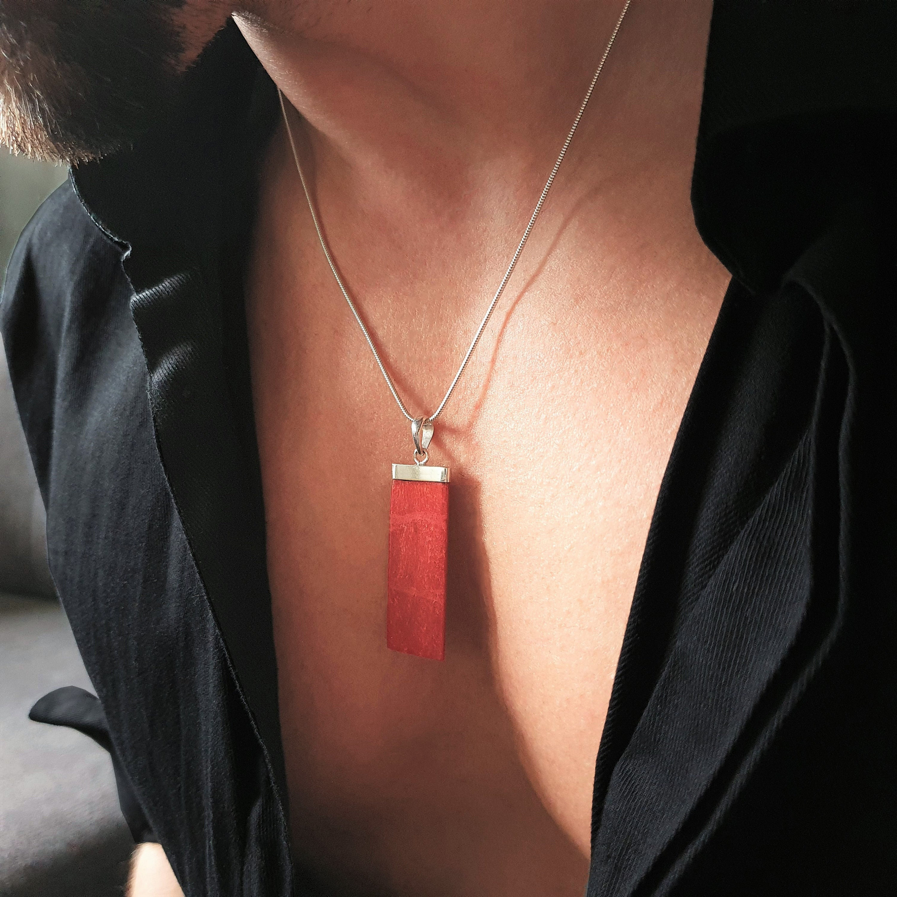 CATALYST Designer Pearl Wedding Necklace Moti Haar For Groom & Mens (Red)